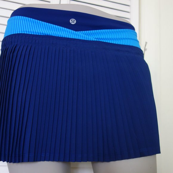 Lululemon Navy Blue Samba Elegant Skirt size 4 NWT - Picture 12 of 15